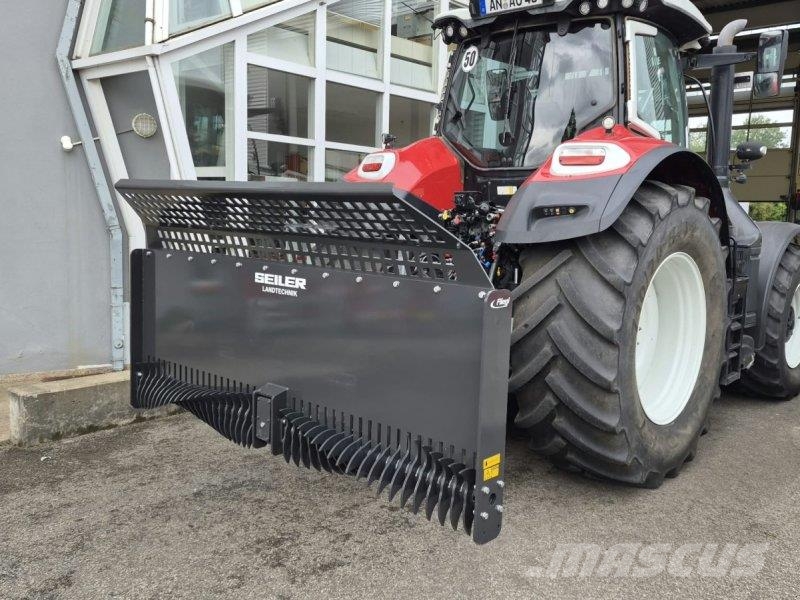 Fliegl Siloschiebeschild 3000 Weitere Viehgeräte