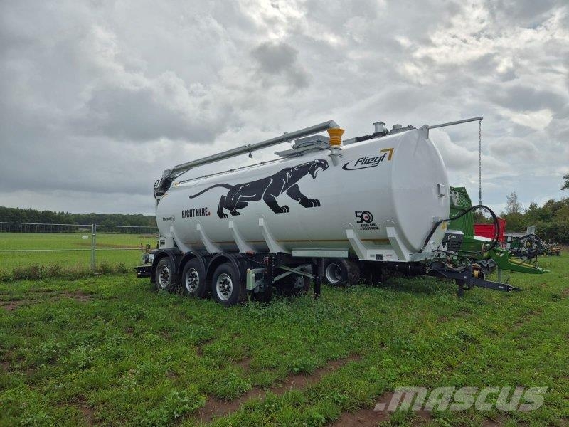 Fliegl STF 30.000 Truck-Line Dreiachs Zubringerfass Flytgödselspridare