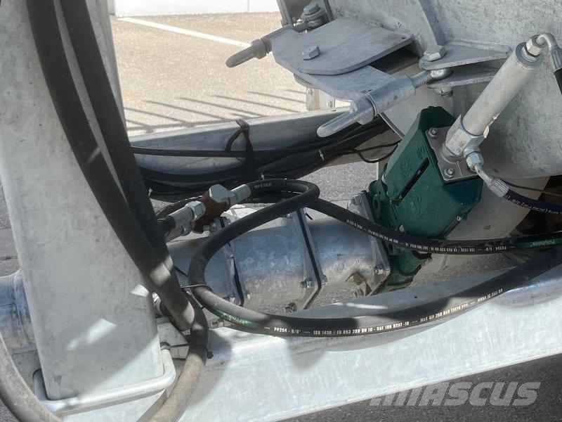 Fuchs VK 12T Pumps and mixers