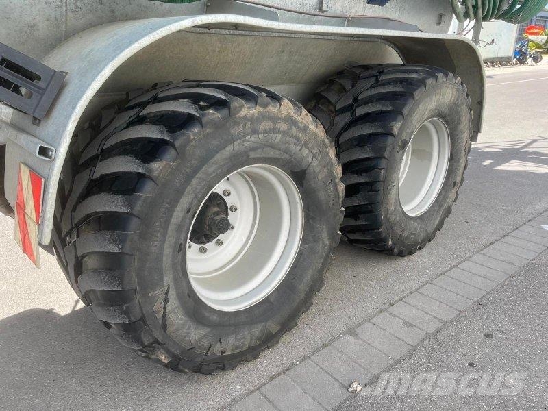 Fuchs VK 12T Pumps and mixers