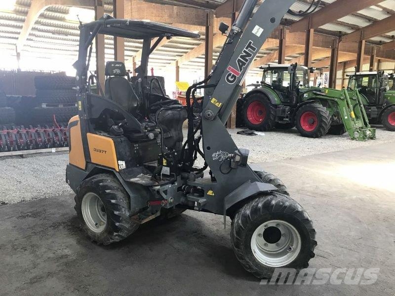 GiANT D 337 T Schrankladers