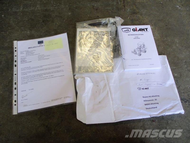 GiANT G1500 #886 لوادر انزلاقية التوجيه
