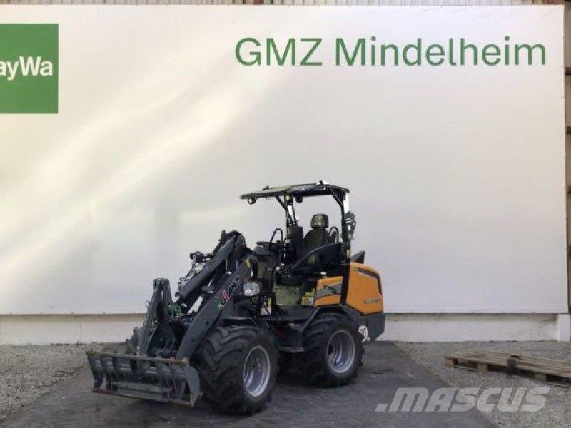 GiANT G2700 HD+ Skid steer mini nakladalci