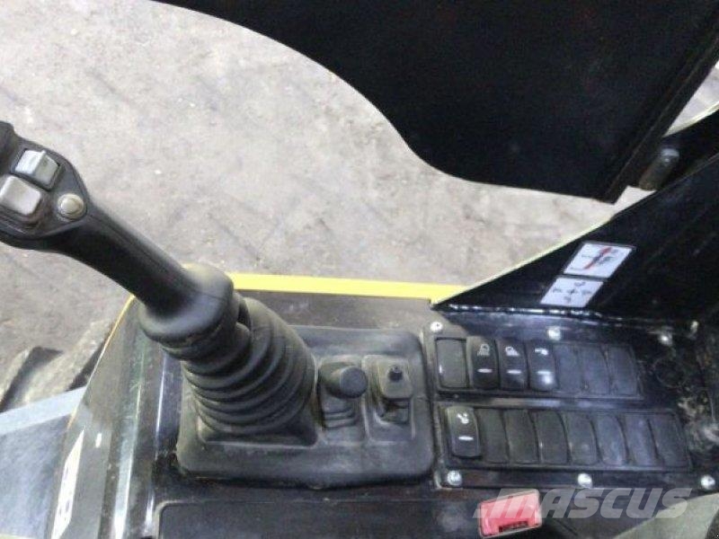 GiANT G2700 HD+ Skid steer mini nakladalci