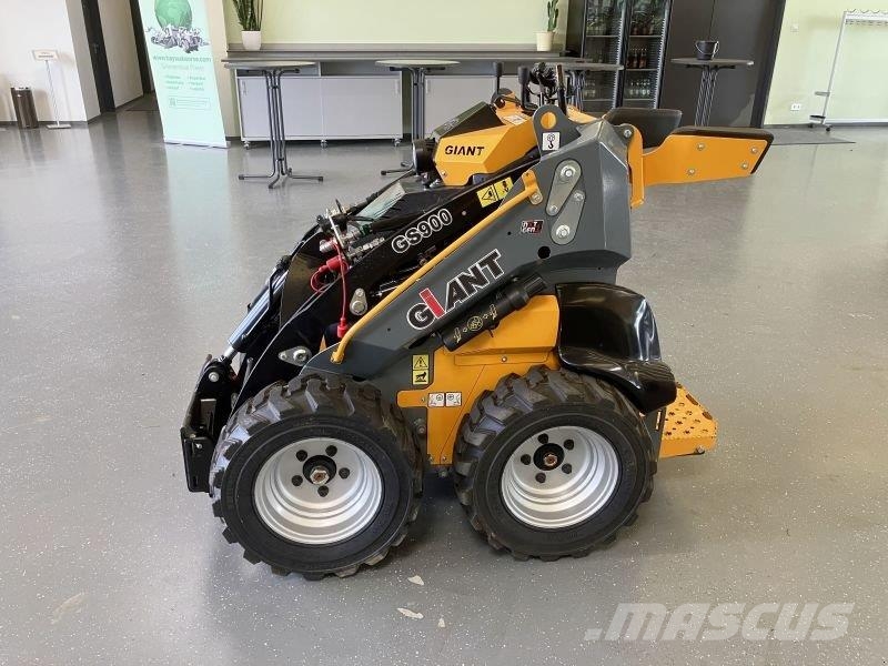 GiANT GS900 Schrankladers