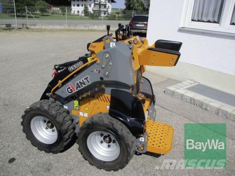 GiANT GS950 Skid steer mini nakladalci