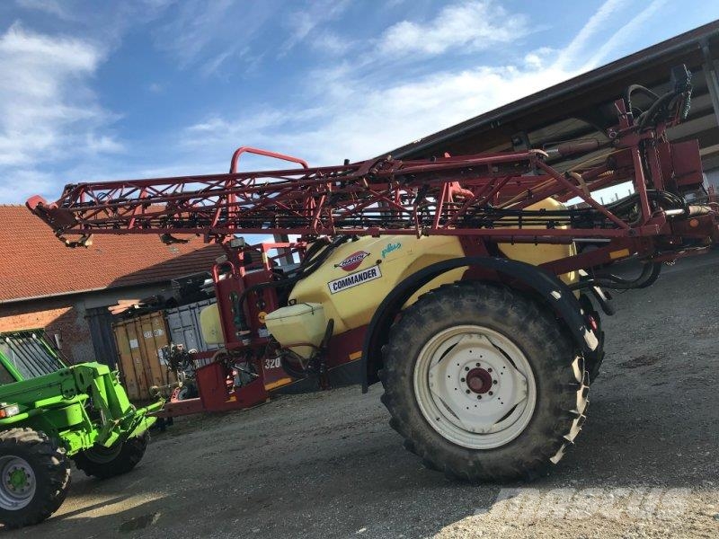 Hardi Commander 3200 Plus Espalhadores de estrume