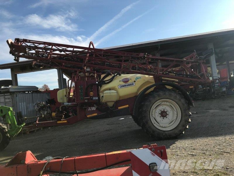 Hardi Commander 3200 Plus Espalhadores de estrume