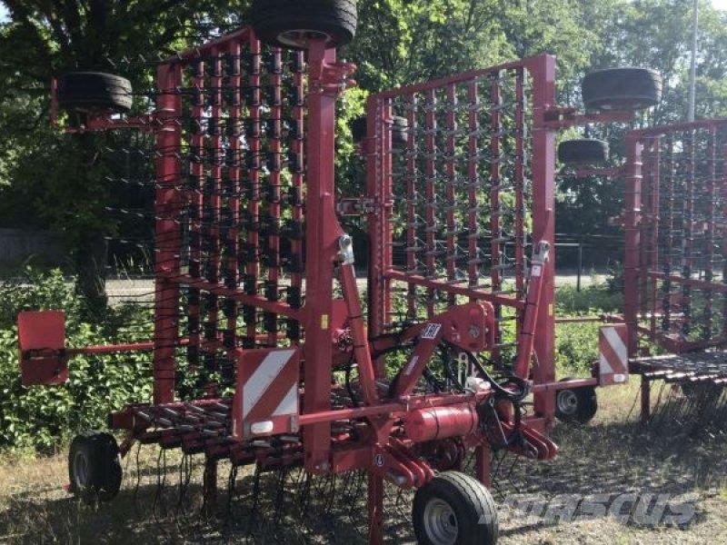 Horsch CURA 6 ST Mēslojuma izkliedētājs