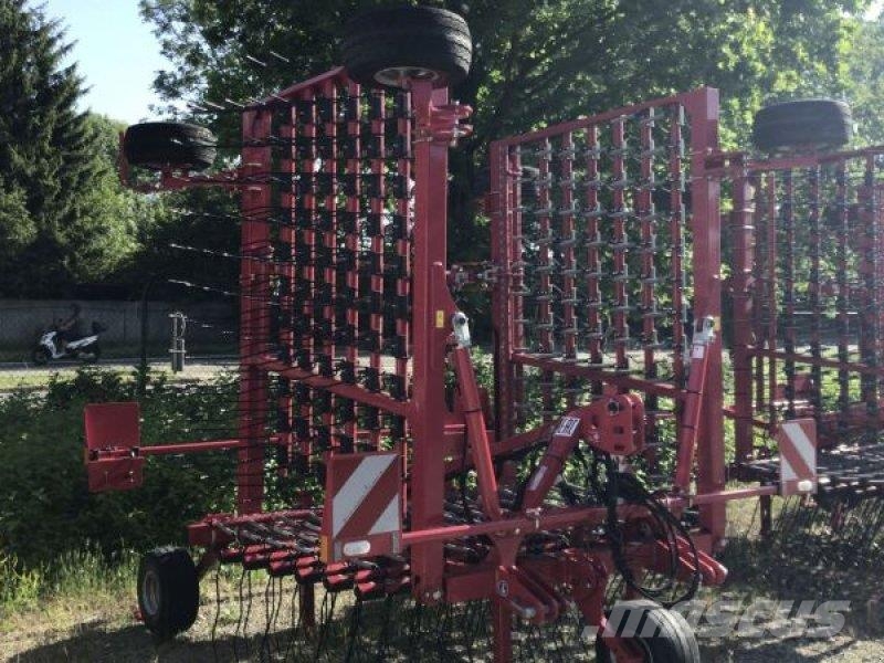Horsch CURA 6 ST Mēslojuma izkliedētājs