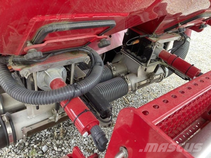 Horsch TARO 6 SL Zaaimachines