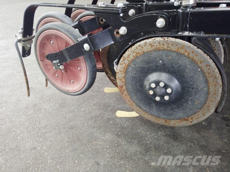 Horsch TARO 6 SL HORSCH SÄMASCHINE مثاقيب