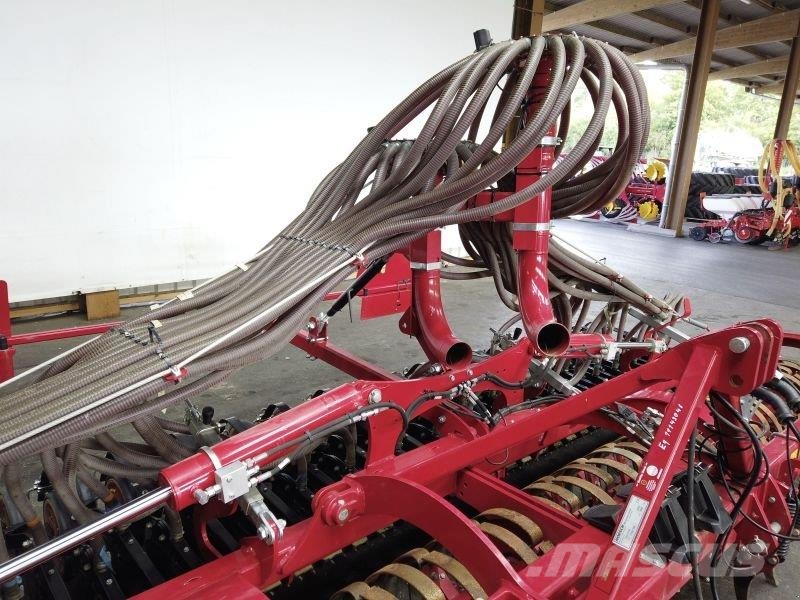 Horsch TARO 6 SL HORSCH SÄMASCHINE مثاقيب