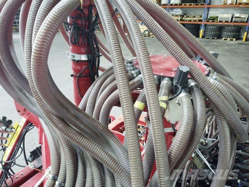 Horsch TARO 6 SL HORSCH SÄMASCHINE مثاقيب