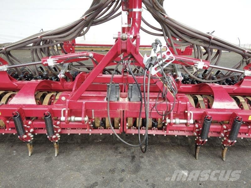 Horsch TARO 6 SL HORSCH SÄMASCHINE مثاقيب