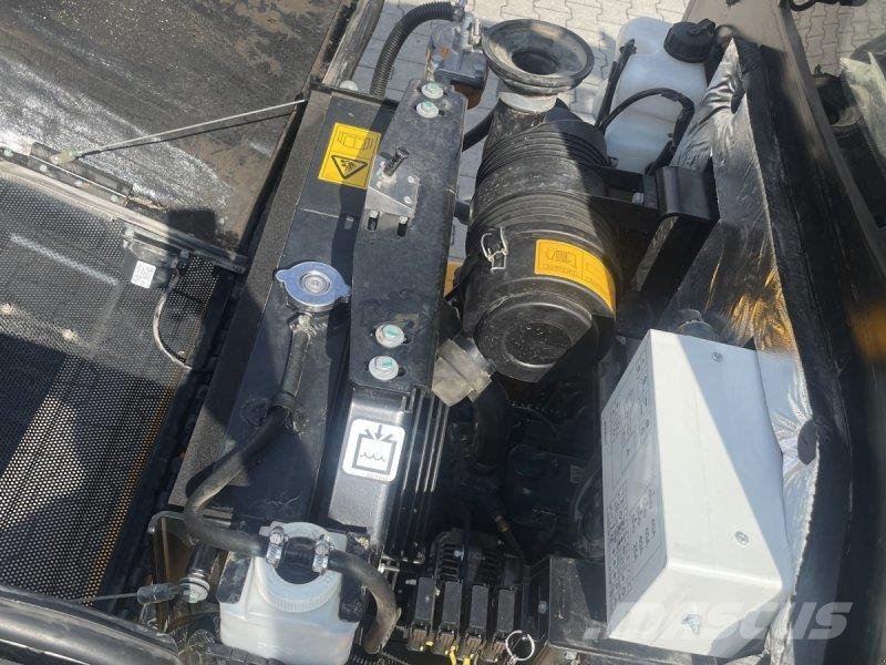 JCB 403 Smart Power Incarcator pe pneuri