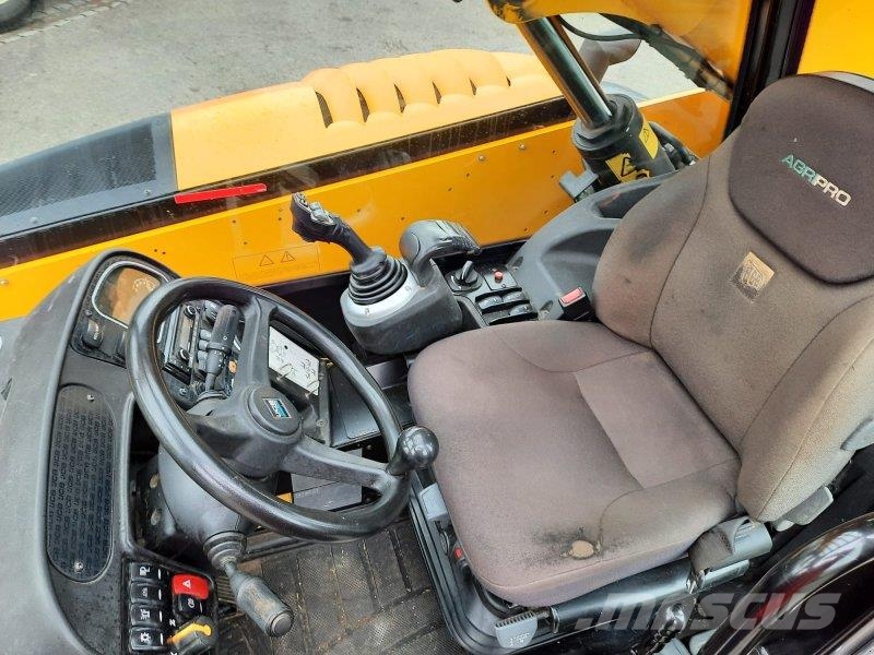 JCB 541-70 Agri Pro DualTec-VT 40km/h Teleskoplæssere