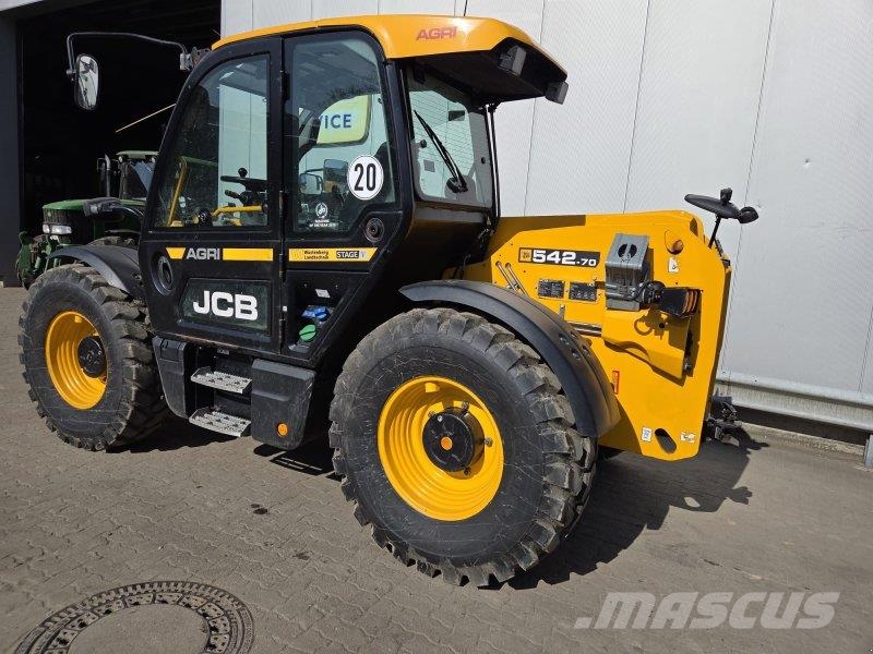 JCB 542-70 Телескопічні навантажувачі
