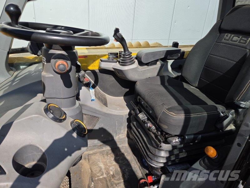 JCB 542-70 Телескопічні навантажувачі