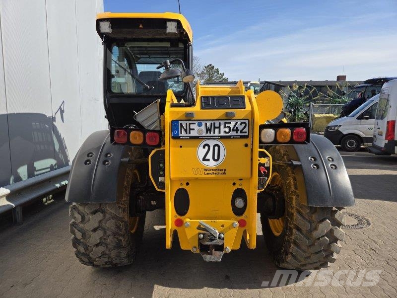 JCB 542-70 Телескопічні навантажувачі