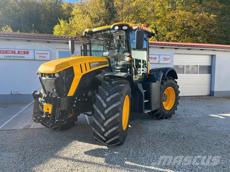JCB Fastrac 4220 الجرارات