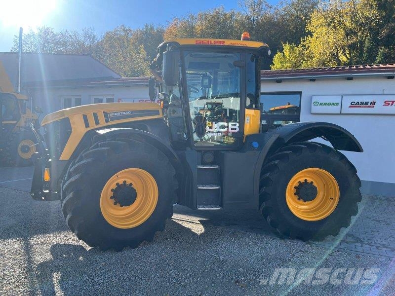 JCB Fastrac 4220 الجرارات