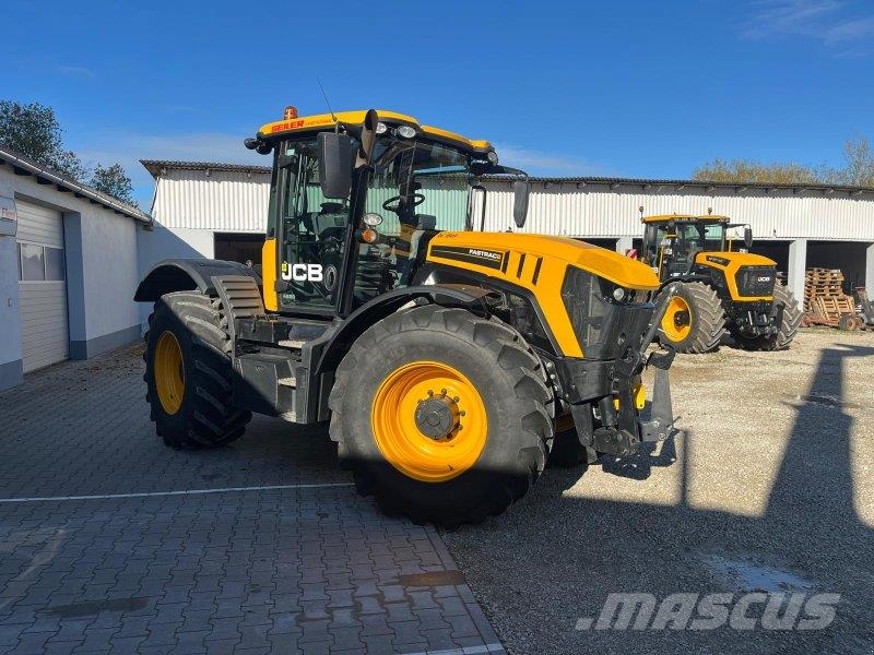 JCB Fastrac 4220 الجرارات