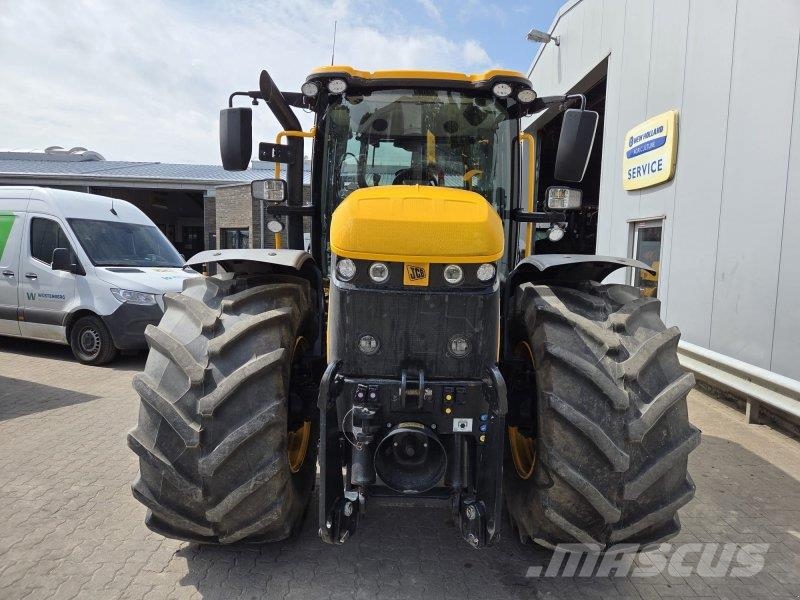 JCB FASTRAC 4220 ICON الجرارات