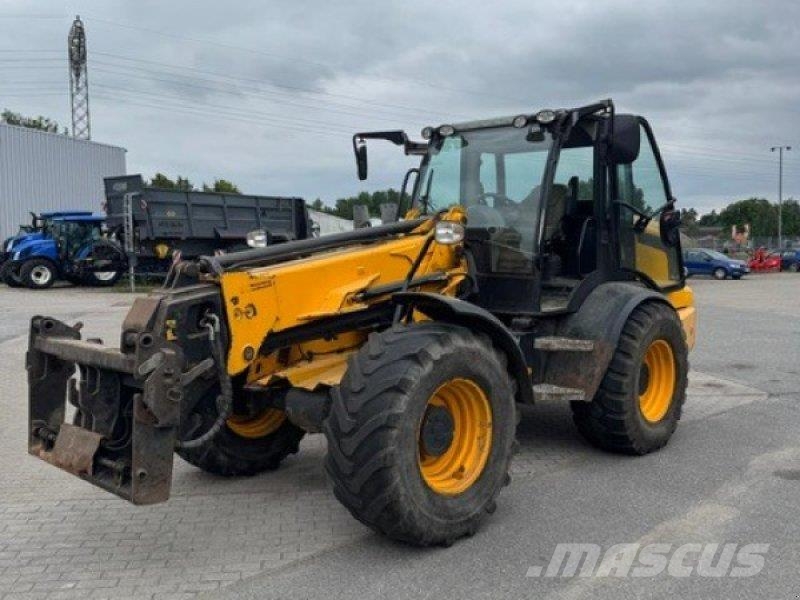 JCB TM 310 Agri Incarcator pe pneuri