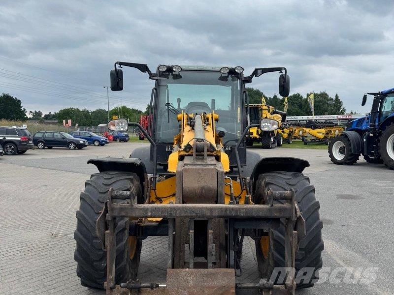 JCB TM 310 Agri Incarcator pe pneuri