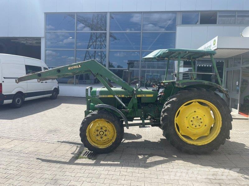 John Deere 1030 S Tractoren