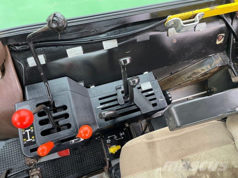 John Deere 2650 SGII Stoll Robust Трактора