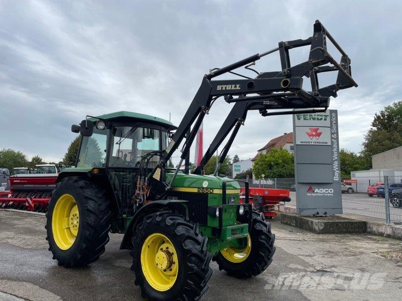 John Deere 2650 SGII Stoll Robust Трактора