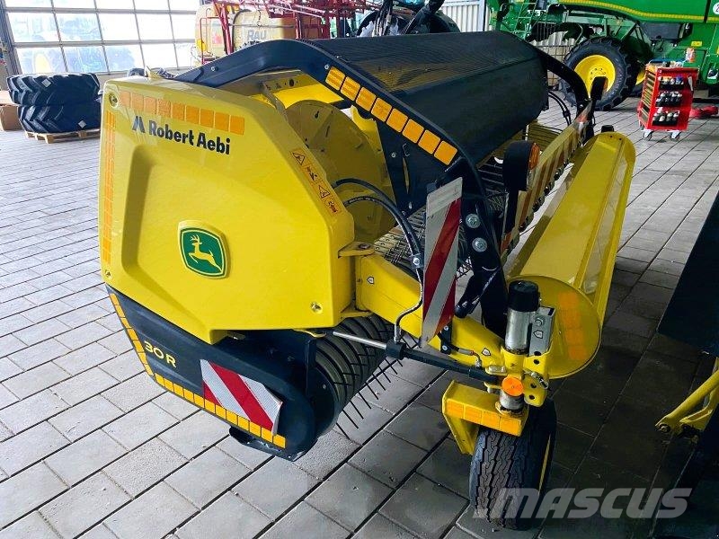 John Deere 30R Dual / JD Kemper Hay and forage machine accessories