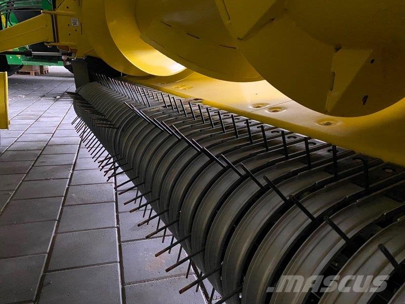 John Deere 30R Dual / JD Kemper Hay and forage machine accessories