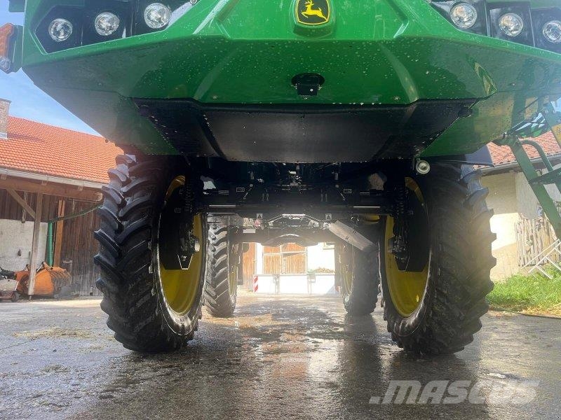 John Deere 340M Düngemittelverteiler