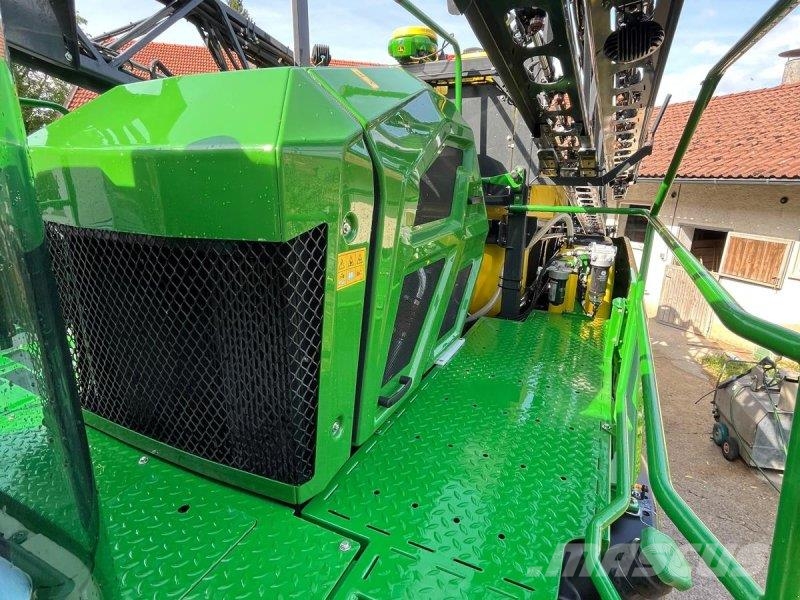 John Deere 340M Düngemittelverteiler