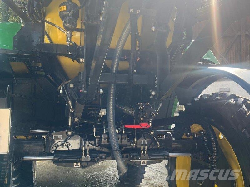John Deere 340M Düngemittelverteiler