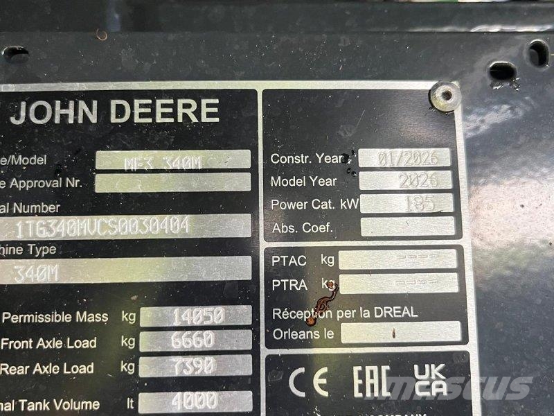 John Deere 340M Düngemittelverteiler