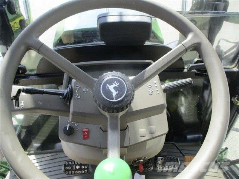 John Deere 6090 MC #901 Traktory