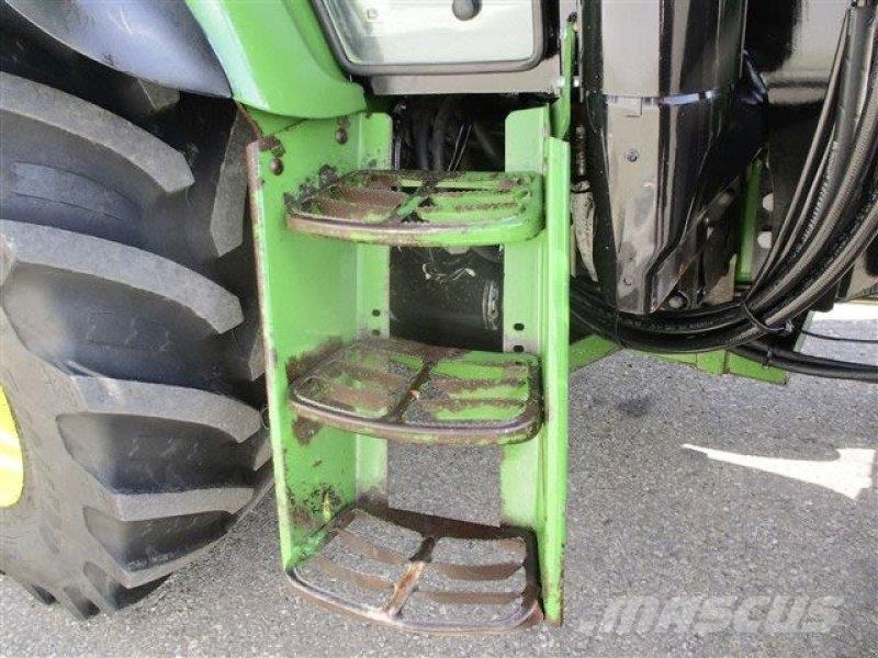 John Deere 6090 MC #901 Traktory