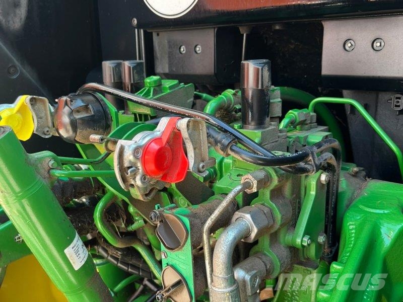John Deere 6090M Tractores