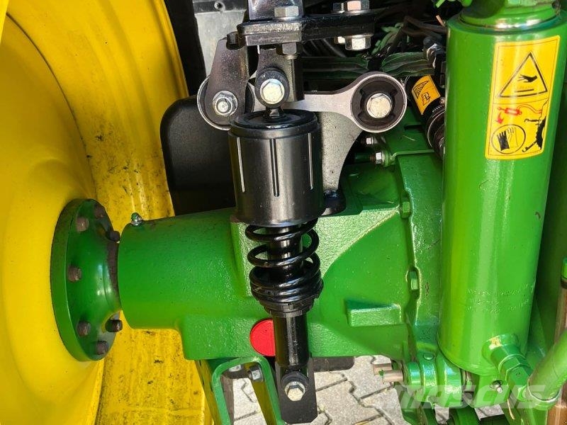 John Deere 6090M Tractores