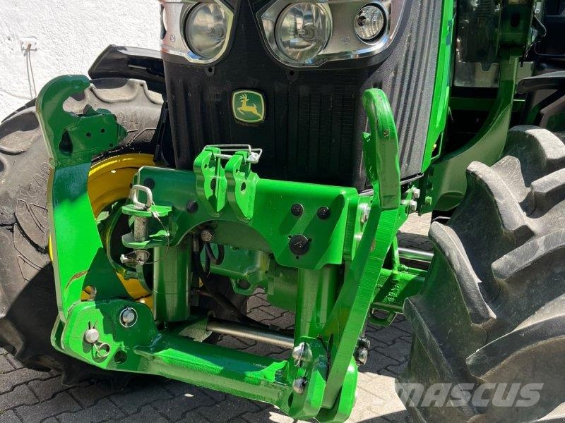 John Deere 6090M Tractores