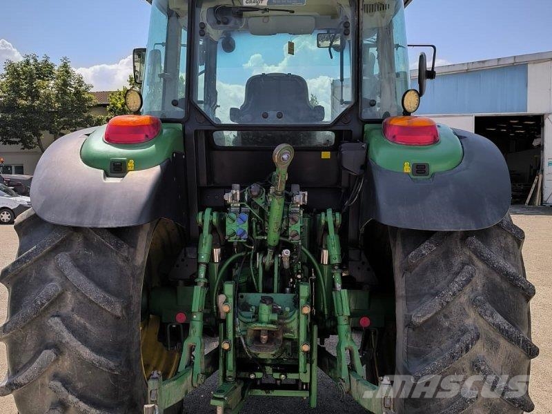 John Deere 6100MC Трактори