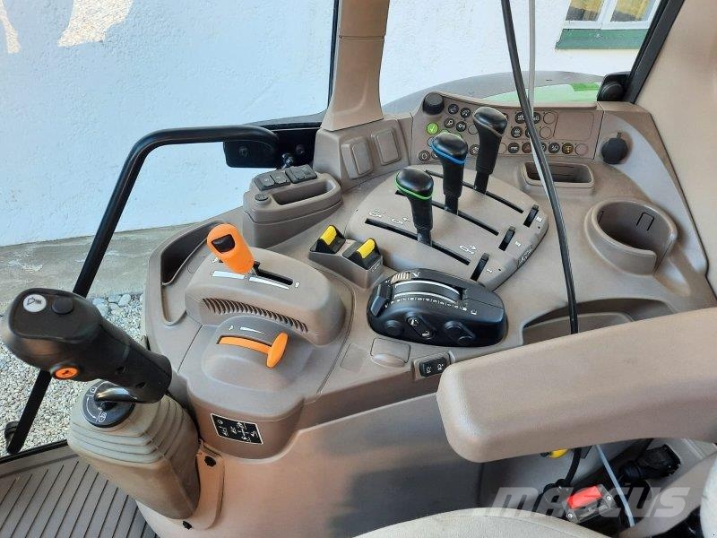 John Deere 6110M Traktoren