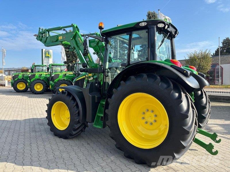 John Deere 6120M Traktoren