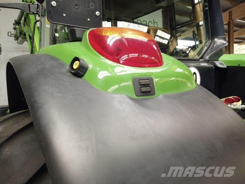 John Deere 6130M Tractoren