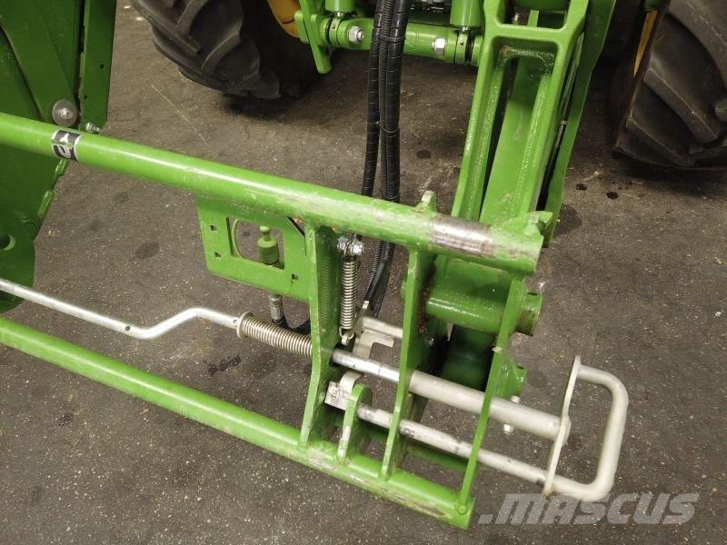 John Deere 6130M Tractoren