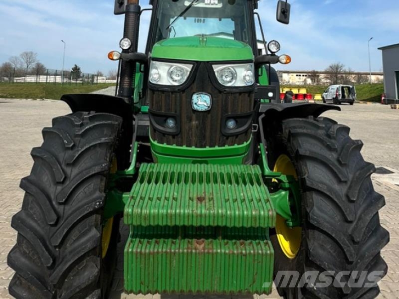 John Deere 6150M الجرارات